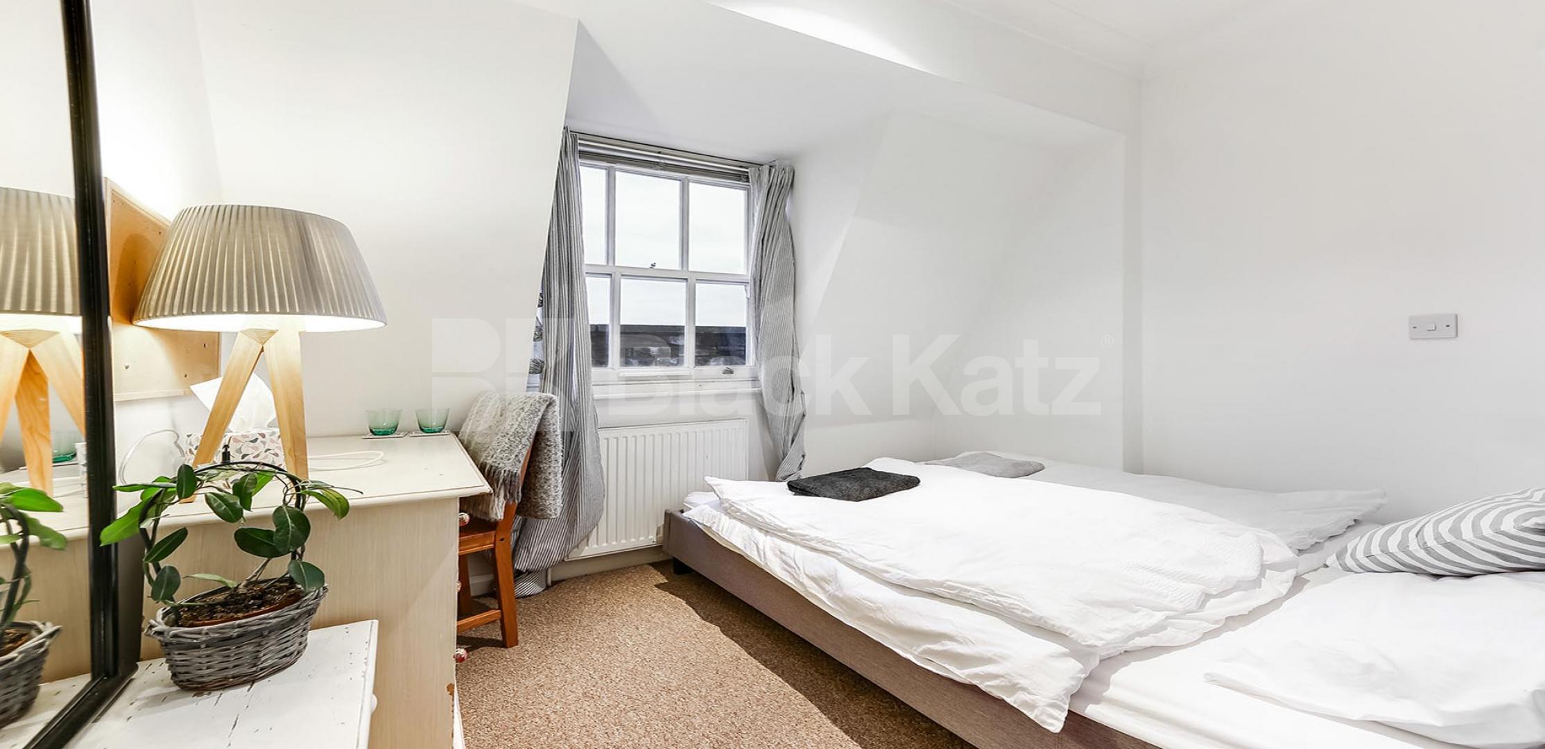 Superbly located  Union Street, London Bridge